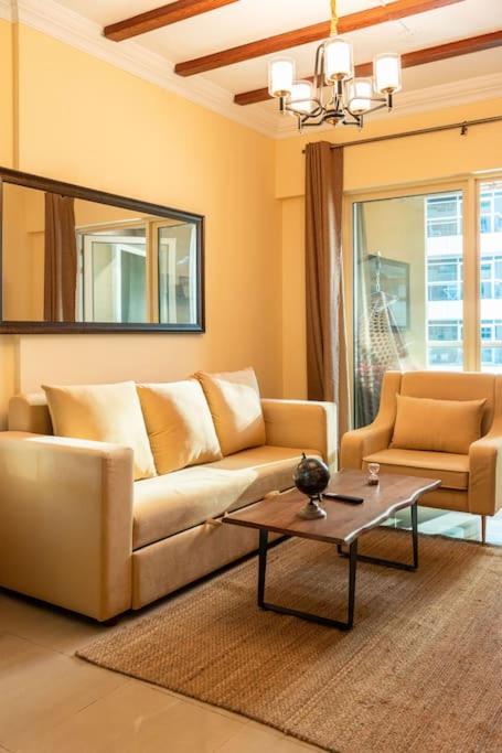 Apartment Sunset View 1br Near Beach,lake And Metro Dubai