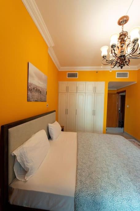 Sunset View 1br Near Beach,lake And Metro