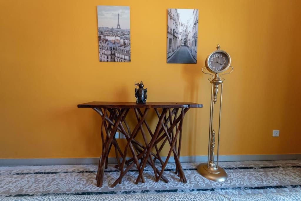 Apartment Sunset View 1br Near Beach,lake And Metro Dubai