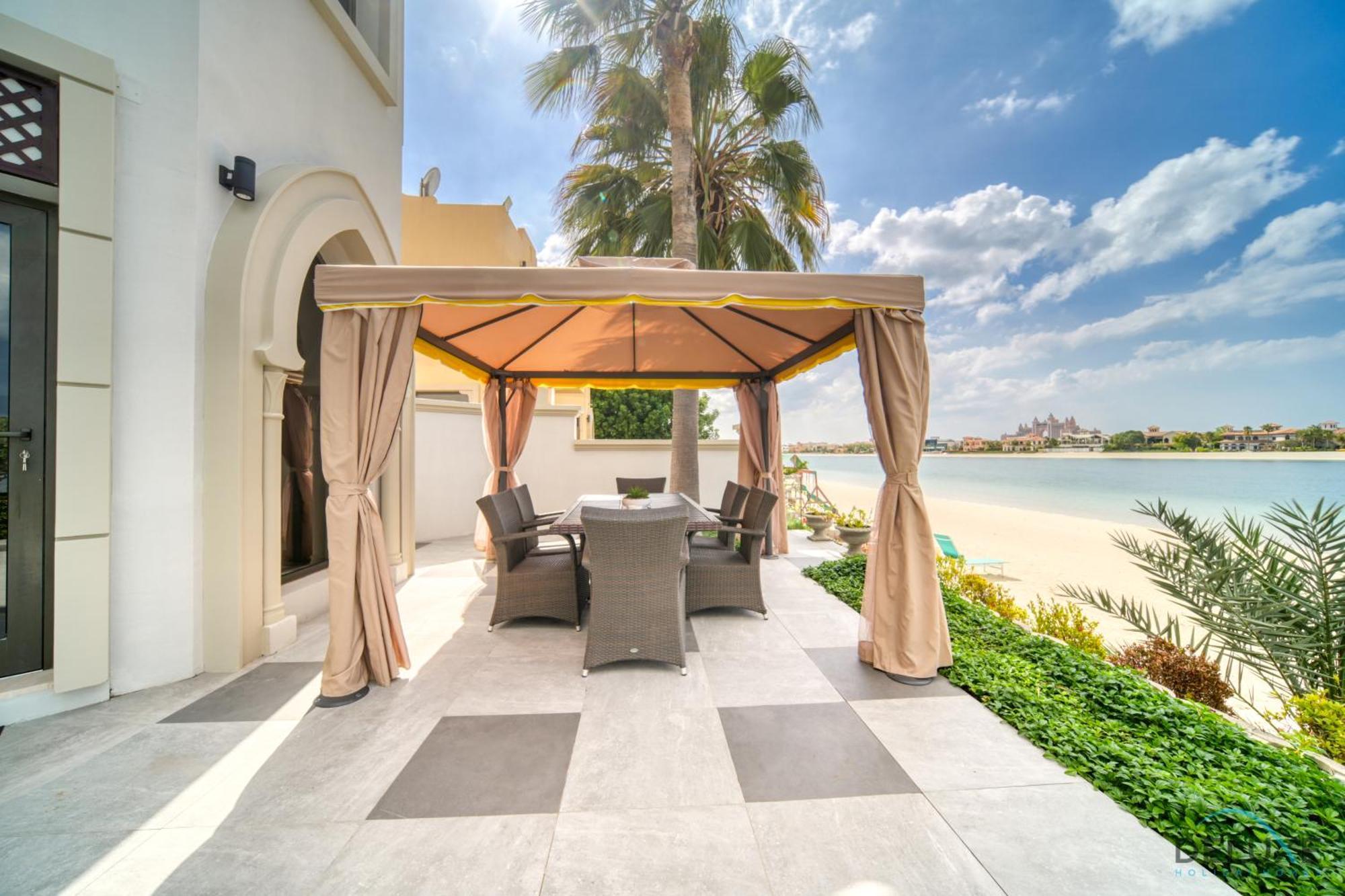 Seaside 5br With Assistant's And Access On Palm Jumeirah By Deluxe Homes