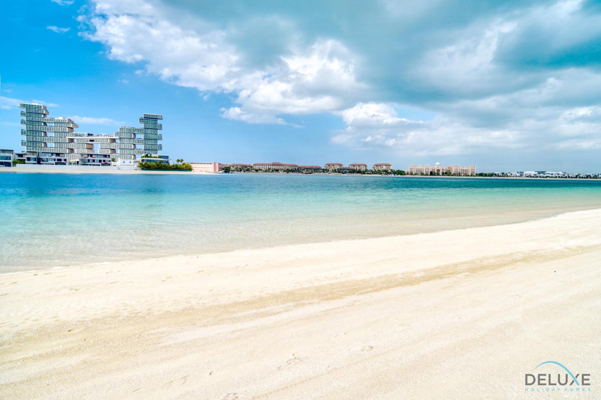 Seaside 5br With Assistant's And Access On Palm Jumeirah By Deluxe Homes * Dubai