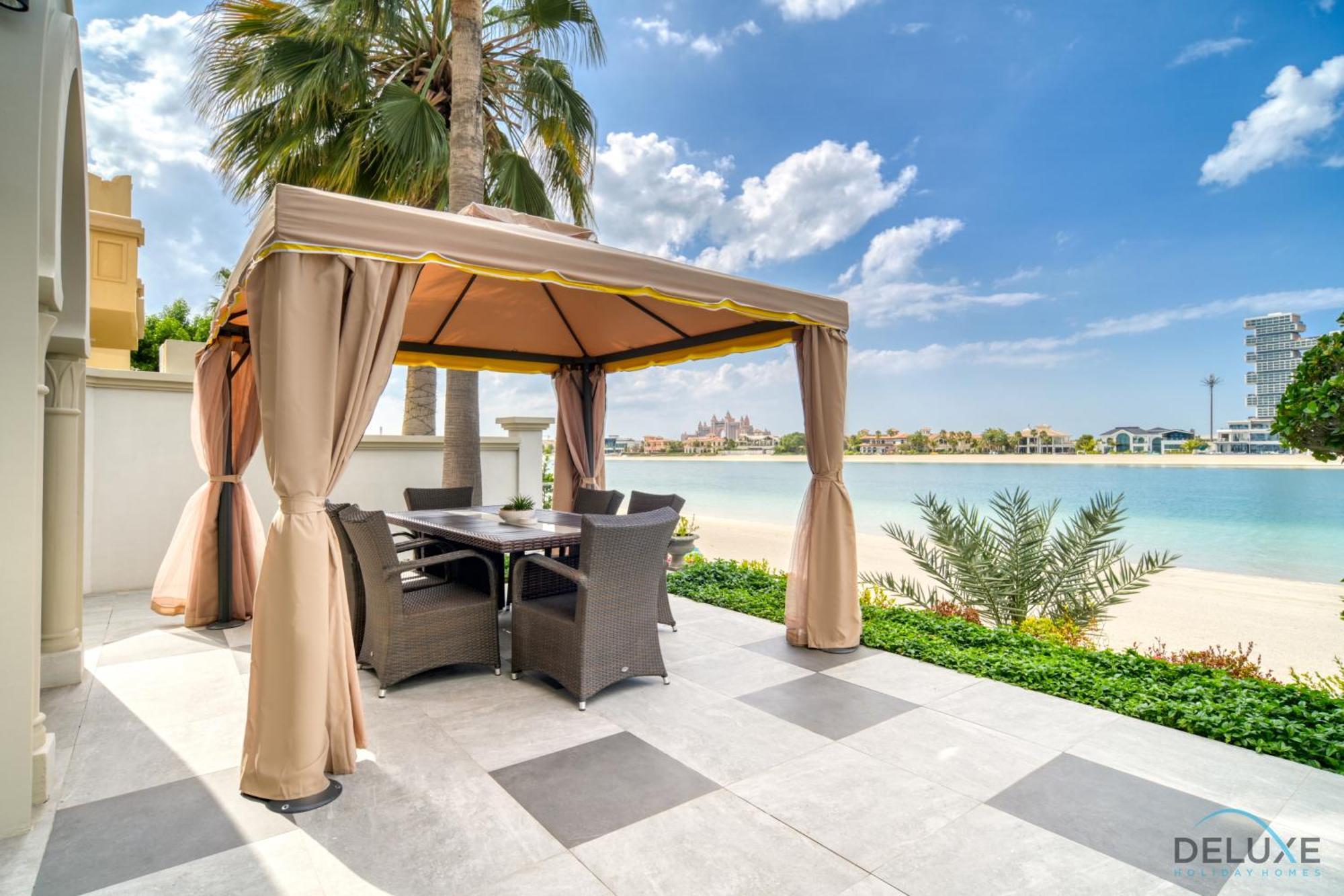 Apartment Seaside 5br With Assistant's And Access On Palm Jumeirah By Deluxe Homes *