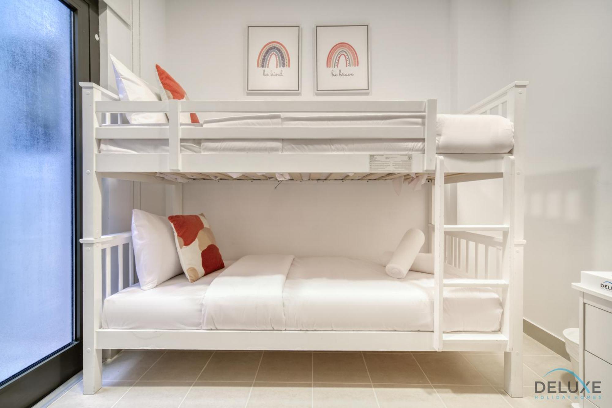 Seaside 5br With Assistant's And Access On Palm Jumeirah By Deluxe Homes Apartment *
