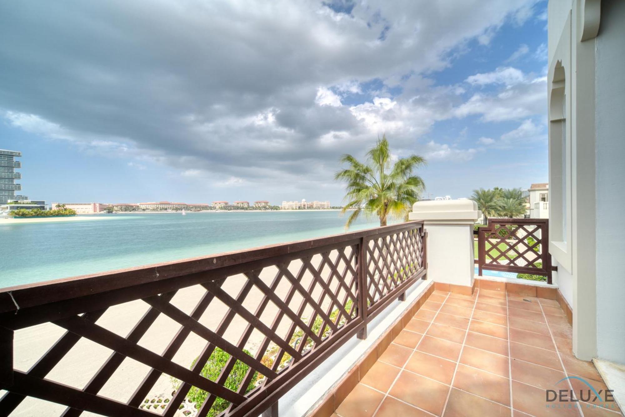 Seaside 5br With Assistant's And Access On Palm Jumeirah By Deluxe Homes