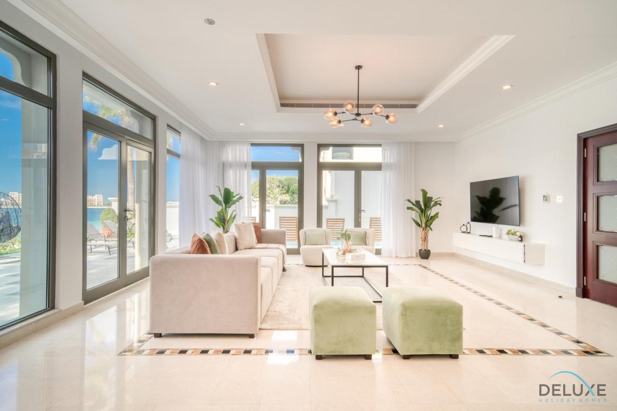 Seaside 5br With Assistant's And Access On Palm Jumeirah By Deluxe Homes *