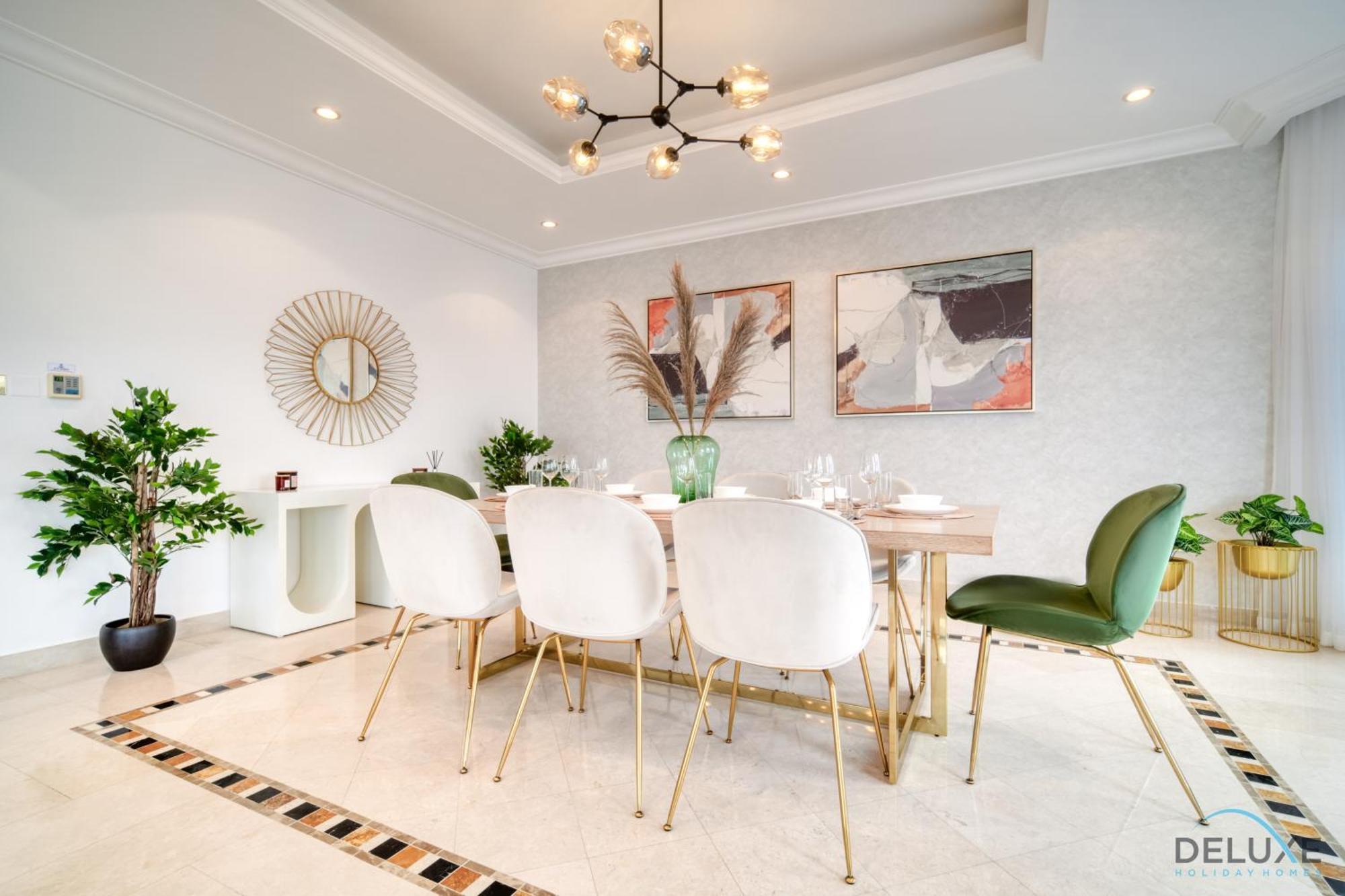 Seaside 5br With Assistant's And Access On Palm Jumeirah By Deluxe Homes