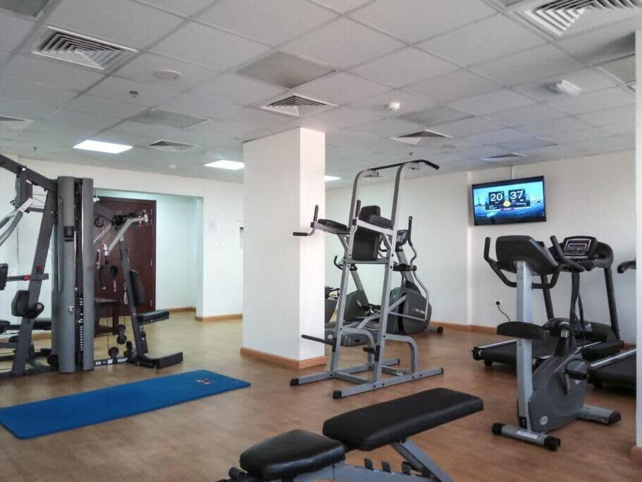 Frank Porter - Elite Sports Apartment *