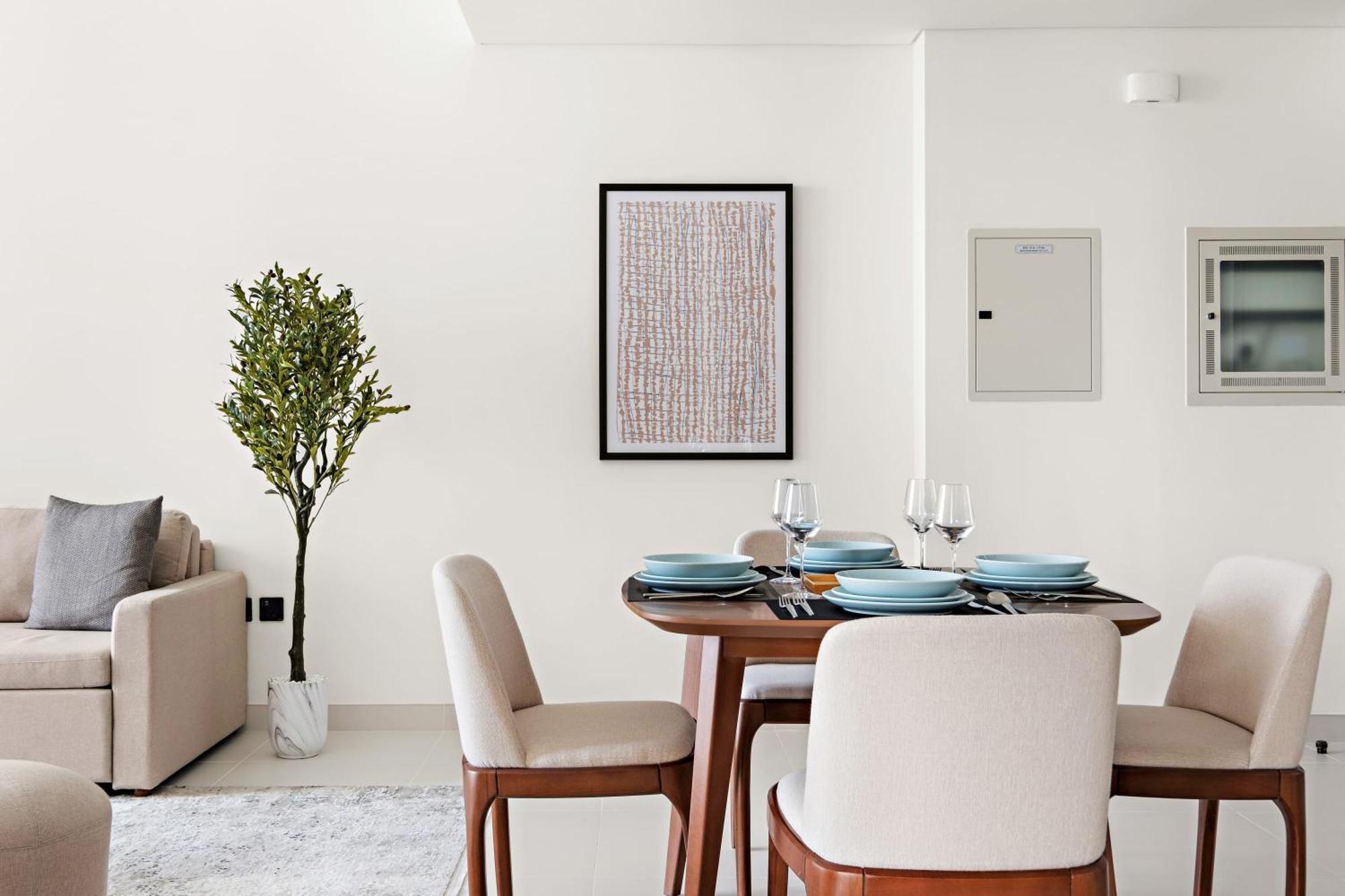 Silkhaus Modern Design 1bdr In Marina Vista Apartment *