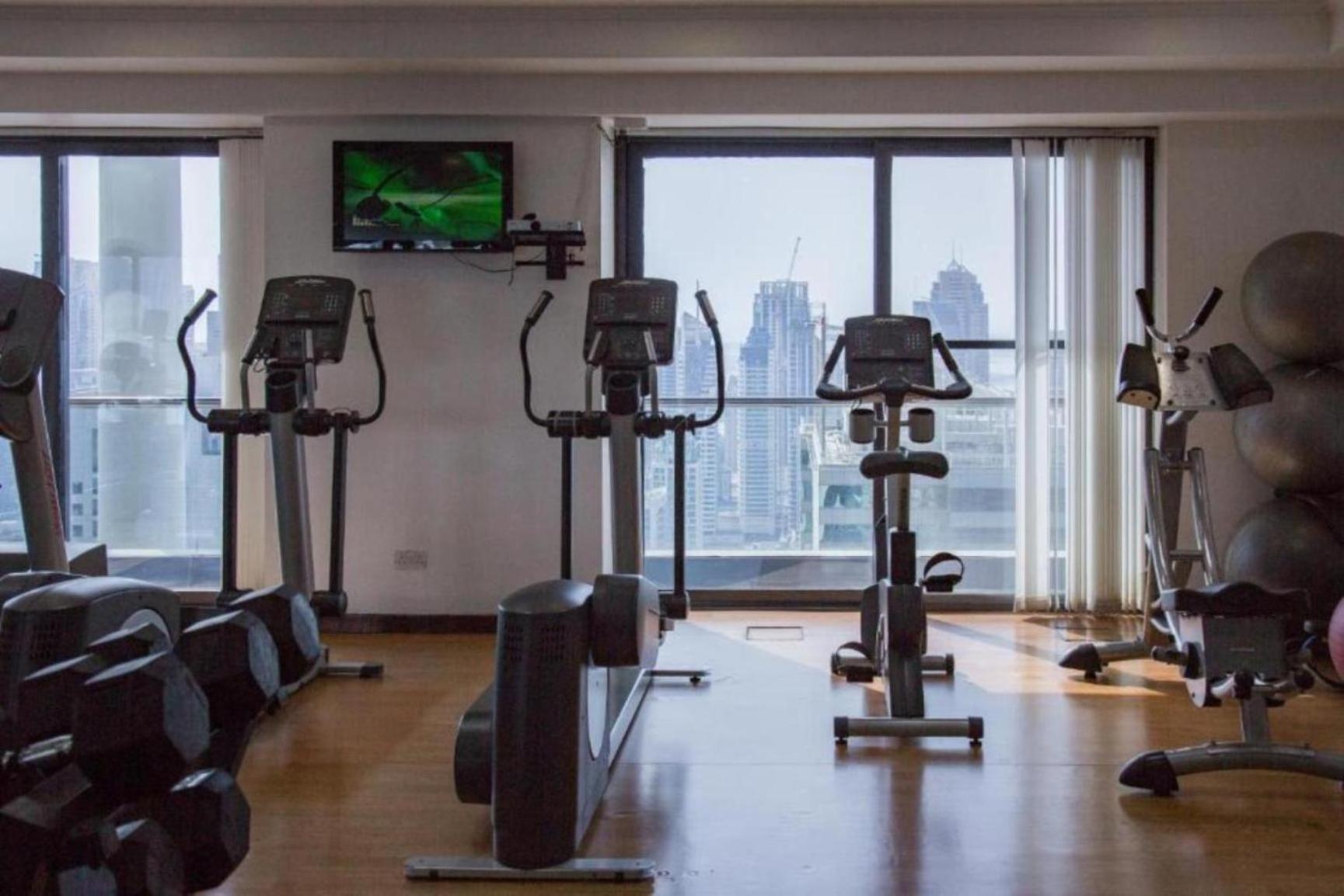 Apartment Click Stay - Jlt - Studio & Balcony Lakes View Entire Apartment -Jn