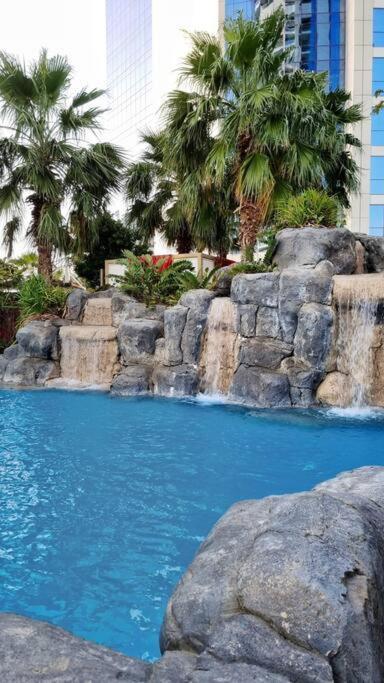 Apartment Luxury Paramount B327 Dubai