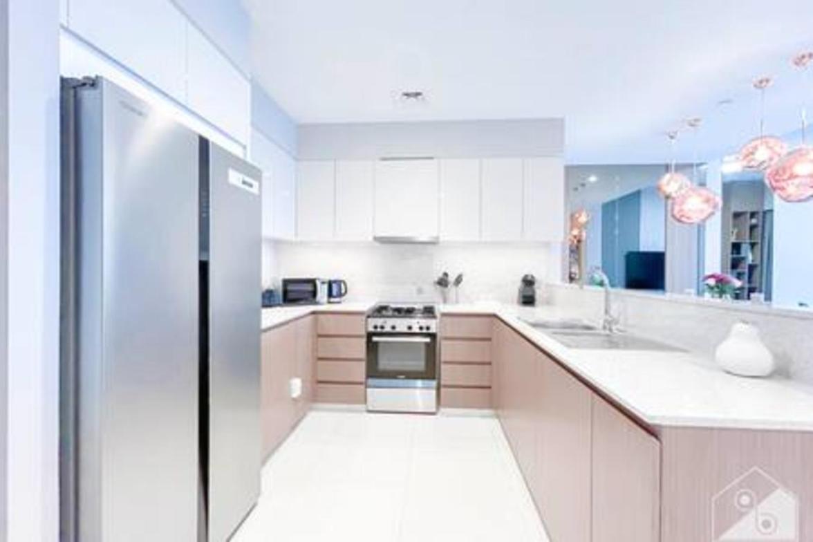 Luxury Burj Royale 4bed Balcony Burj Khalifa View Apartment *