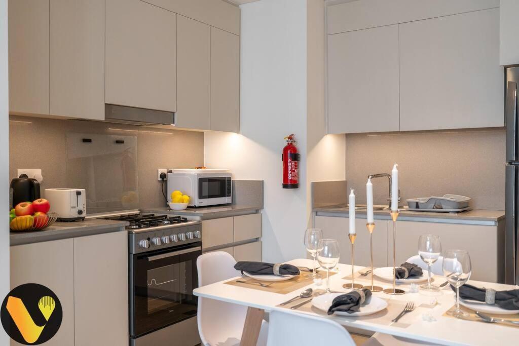 Vogue Breeze Creek By Emaar *