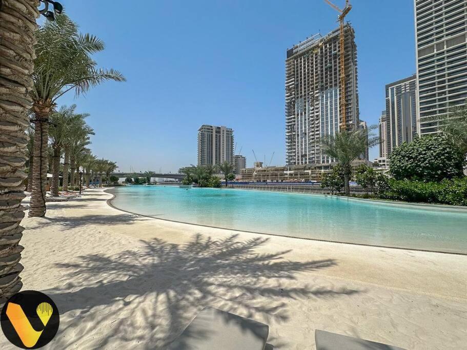 Vogue Breeze Creek By Emaar Apartment *