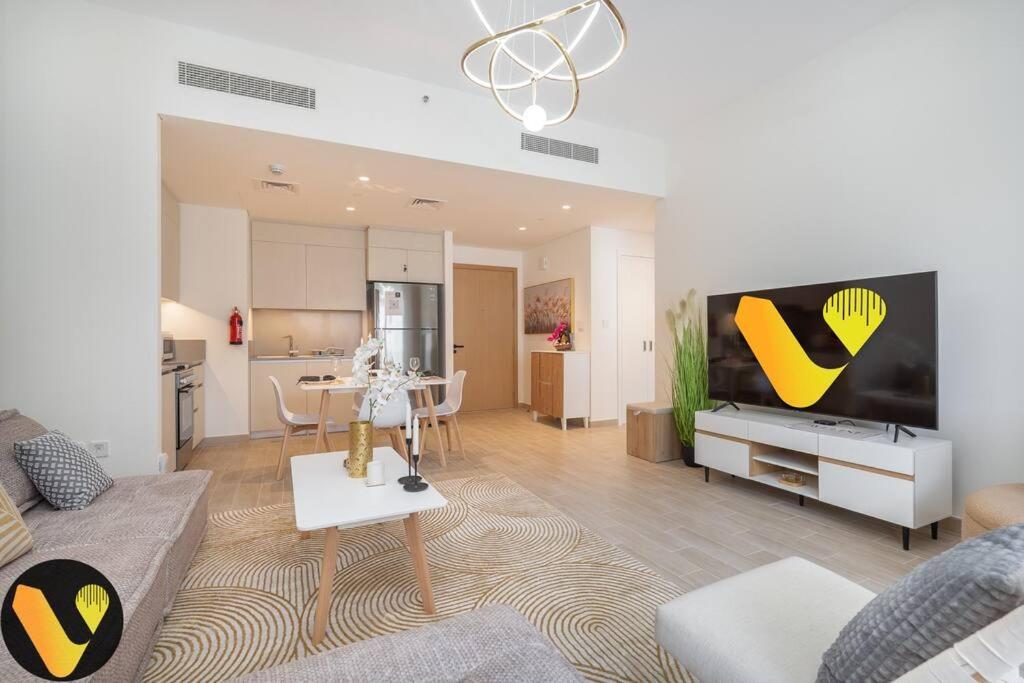 Apartment Vogue Breeze Creek By Emaar