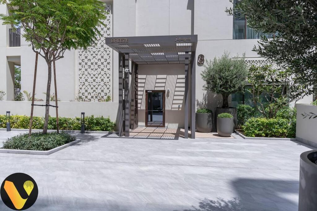 Vogue Breeze Creek By Emaar Apartment *