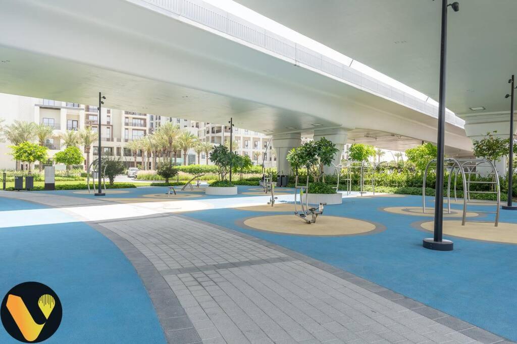 Vogue Breeze Creek By Emaar * Dubai