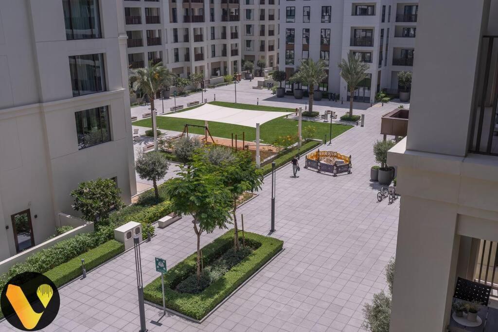 Apartment Vogue Breeze Creek By Emaar *