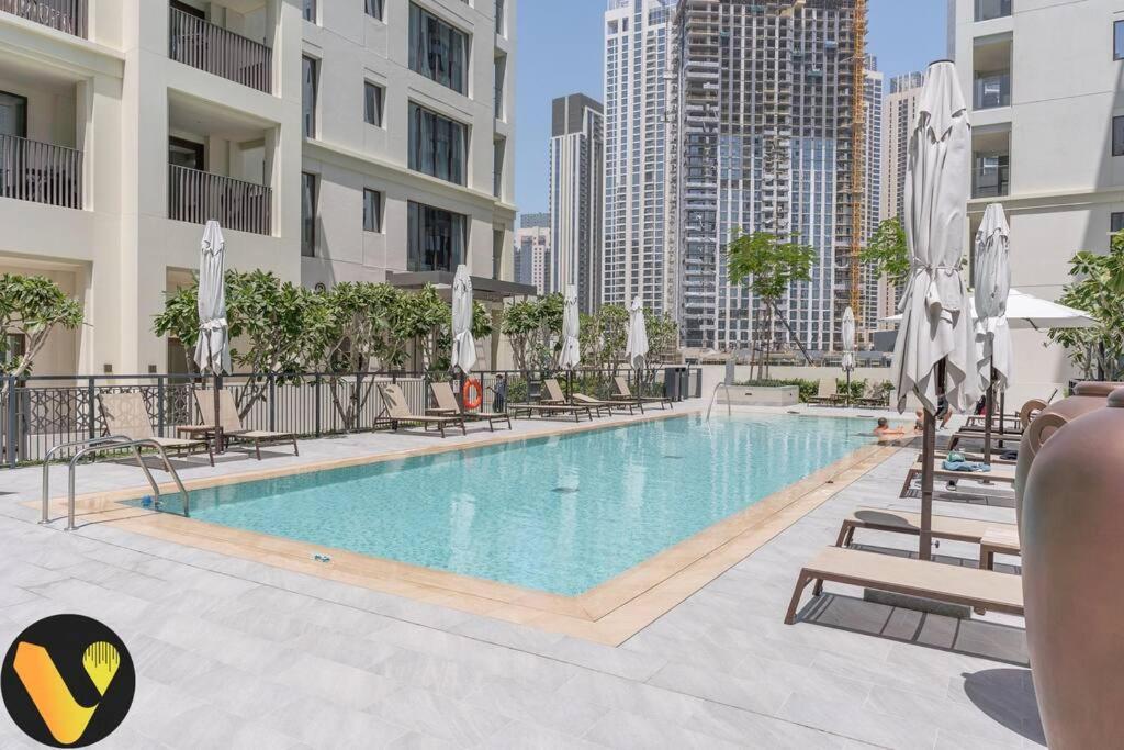 Apartment Vogue Breeze Creek By Emaar *