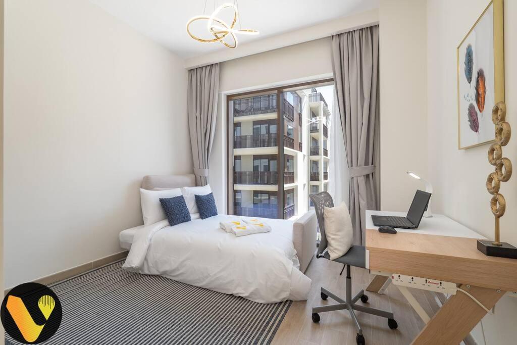 Vogue Breeze Creek By Emaar * Dubai