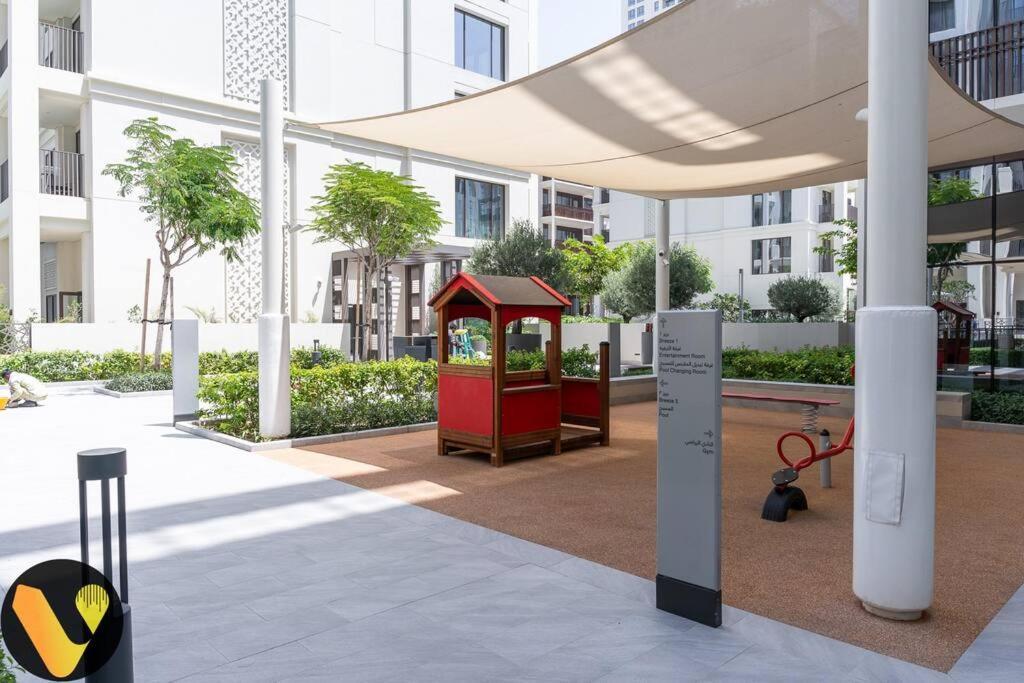 Apartment Vogue Breeze Creek By Emaar *