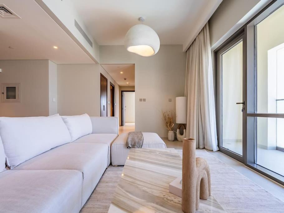 Harbourview Hideaway - 2br Creek Island Escape Apartment
