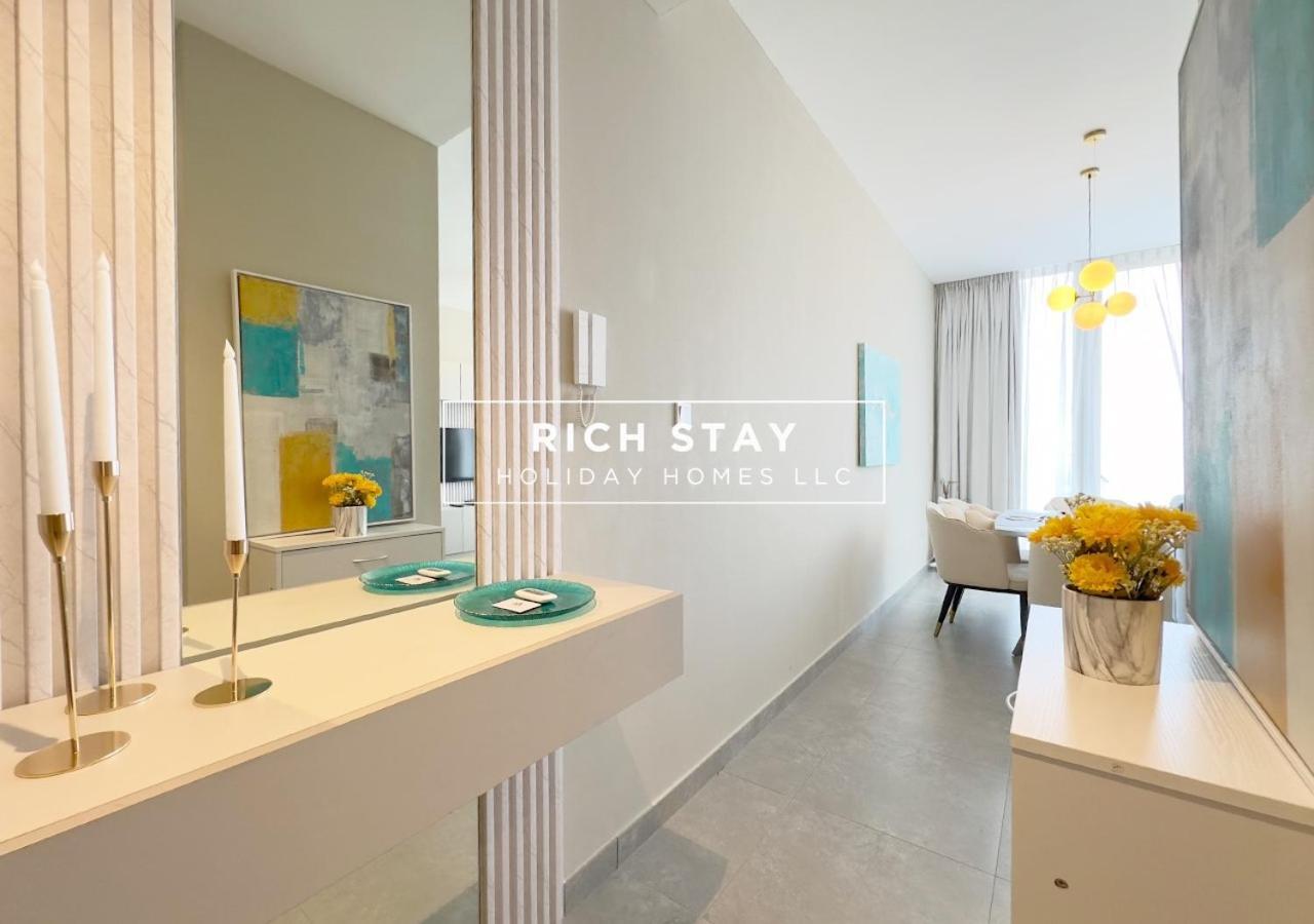 Unique 1br In Stella Maris,city View,dubai Marina Dubai