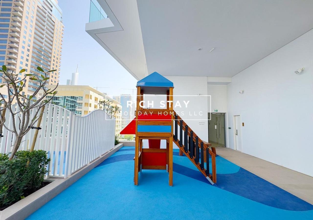 Apartment Unique 1br In Stella Maris,city View,dubai Marina *