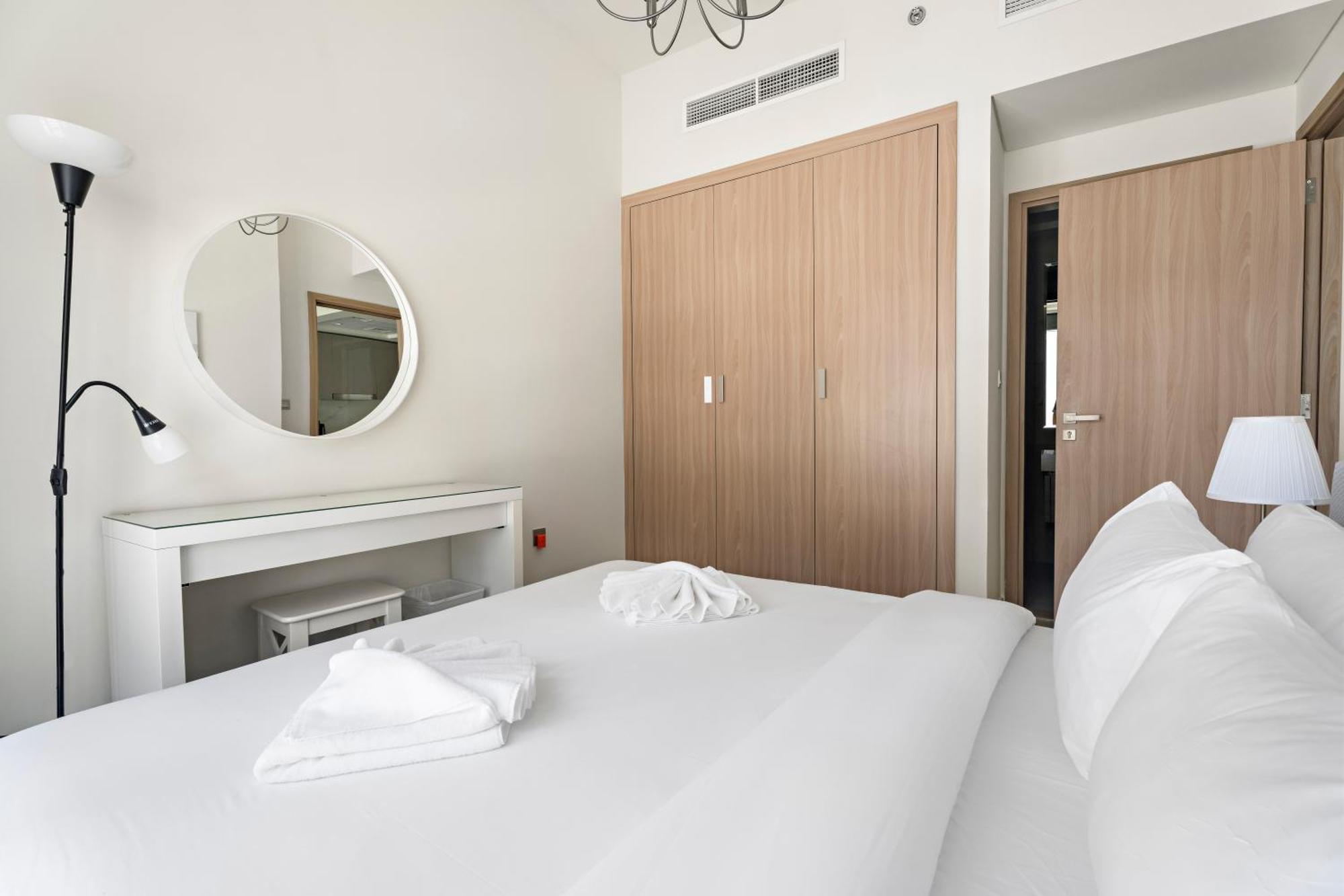 Apartment Beautiful 1 Bedroom With Gym, Pool & Kid's Playground *