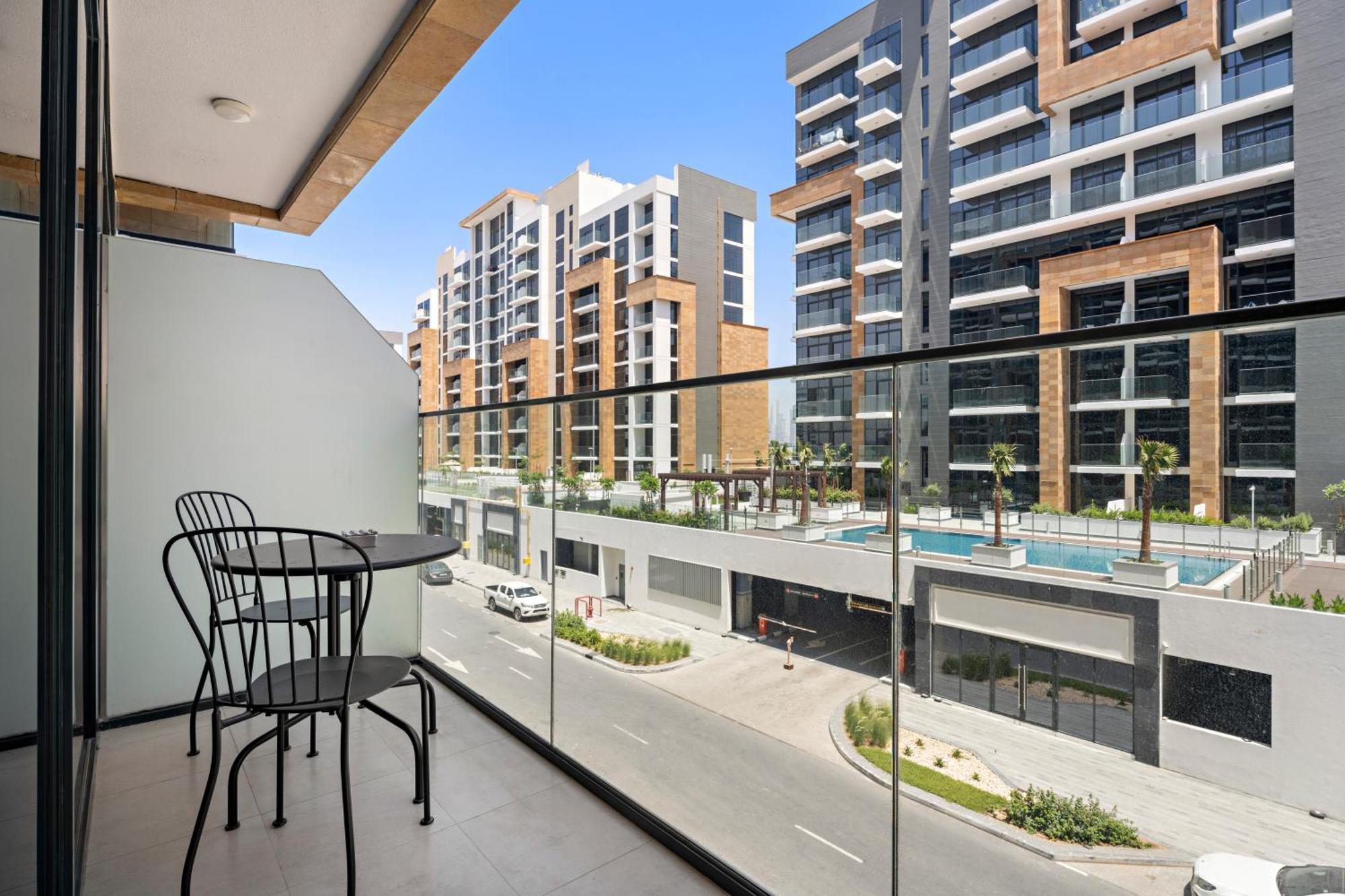 Apartment Beautiful 1 Bedroom With Gym, Pool & Kid's Playground