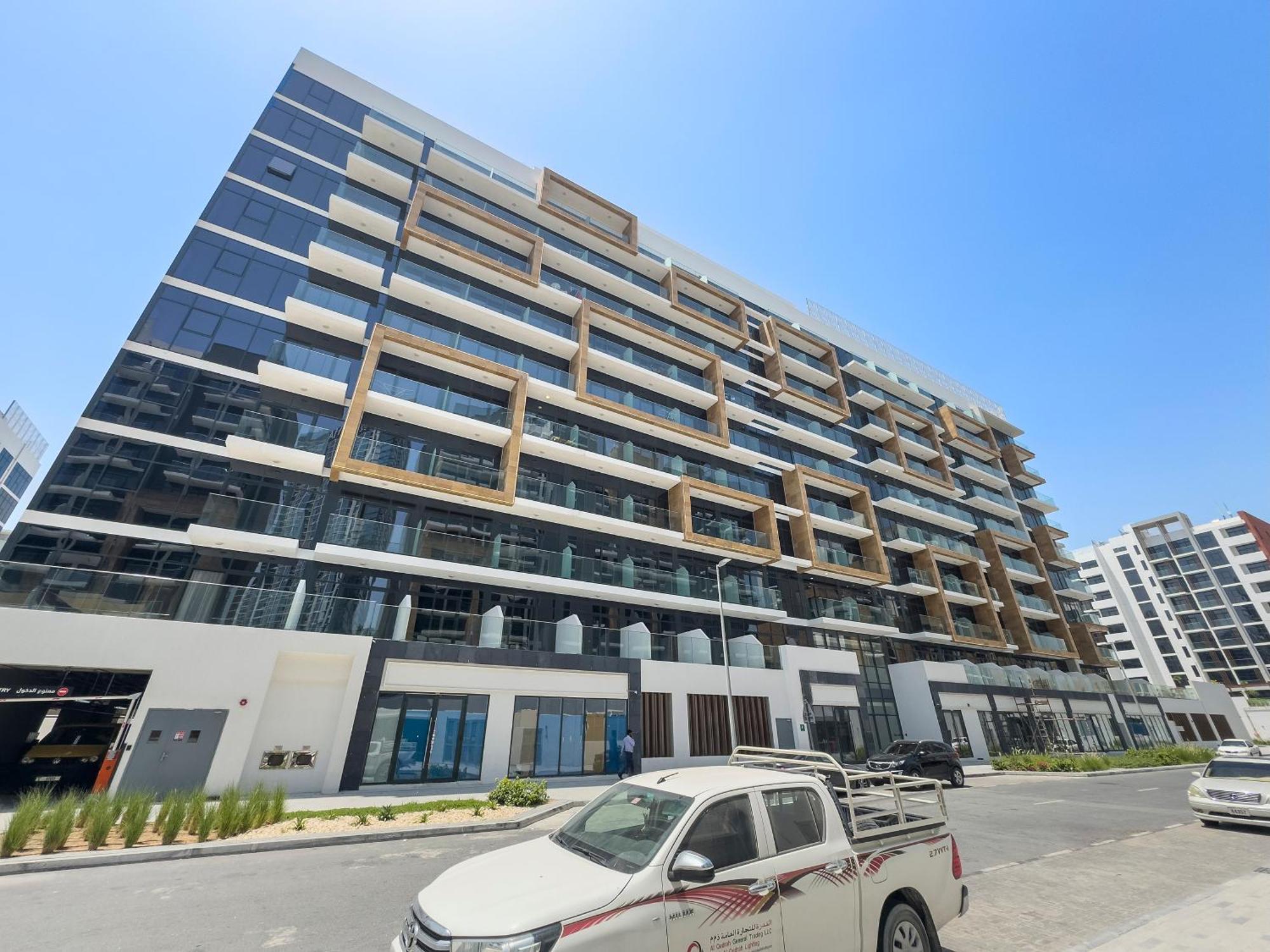 Beautiful 1 Bedroom With Gym, Pool & Kid's Playground * Dubai