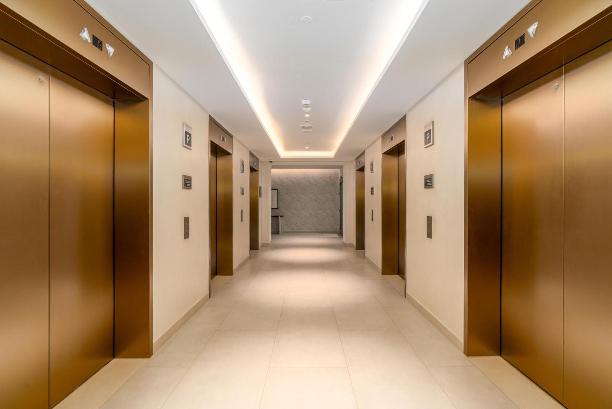 Globalstay Creek Rise Tower Elegant