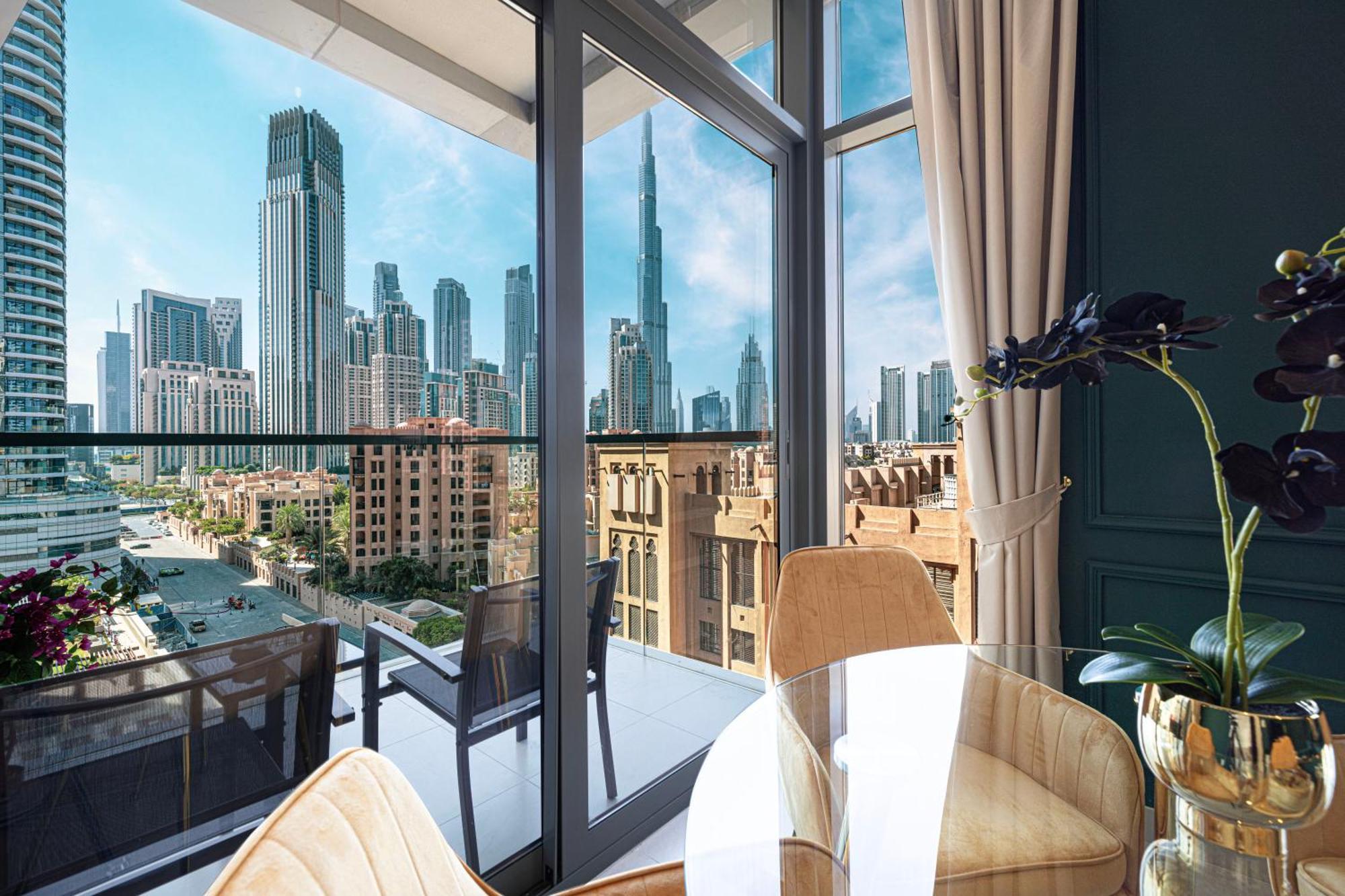 1bedroom 2 Beds Burj Khalifa Views- 5min Walk To Burj Khalifa * Dubai