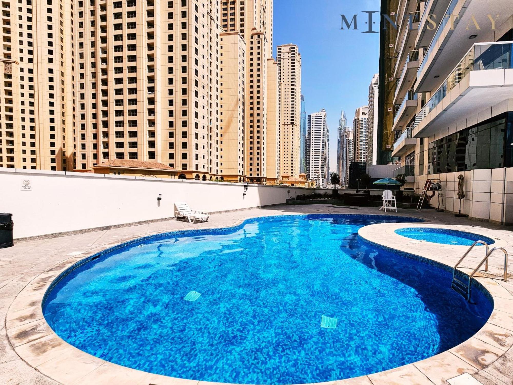 Continental Tower, Marina - Mint Apartment
