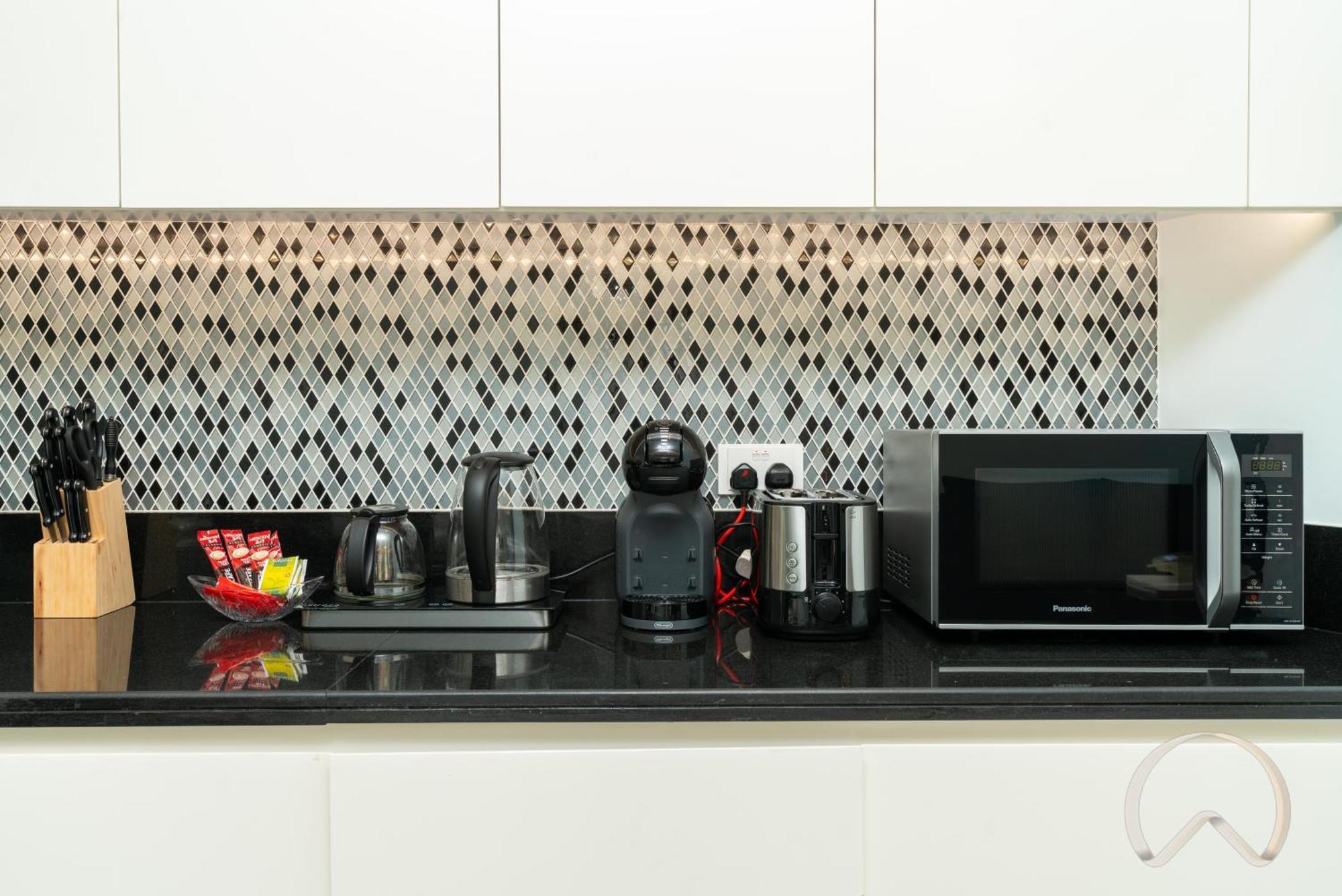 Oraya - Paramount Midtown Luxurious 2br With Sea View Dubai