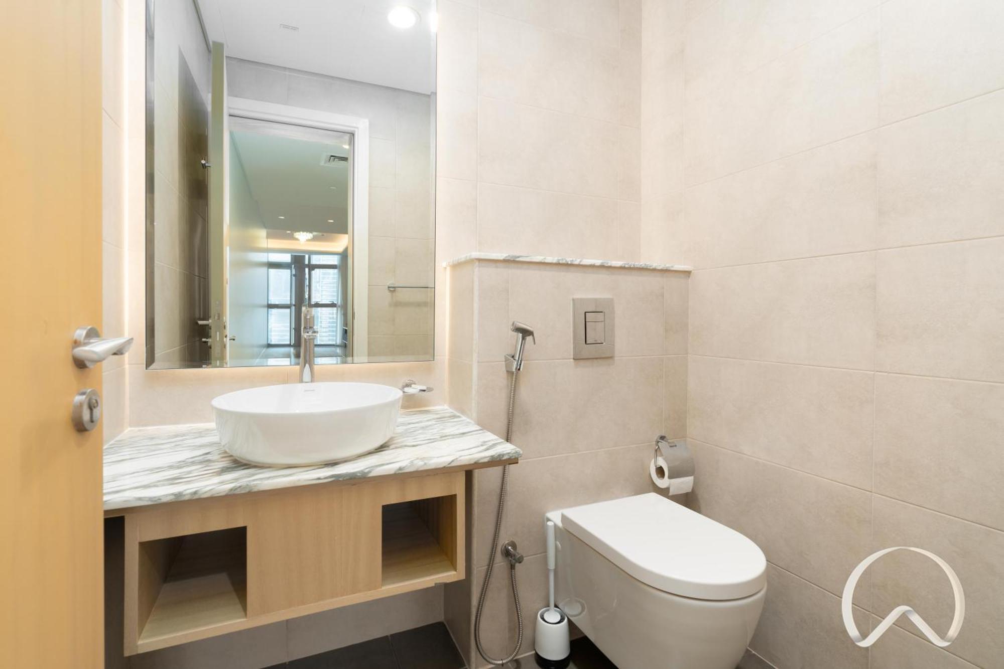 Oraya - Paramount Midtown Luxurious 2br With Sea View Dubai