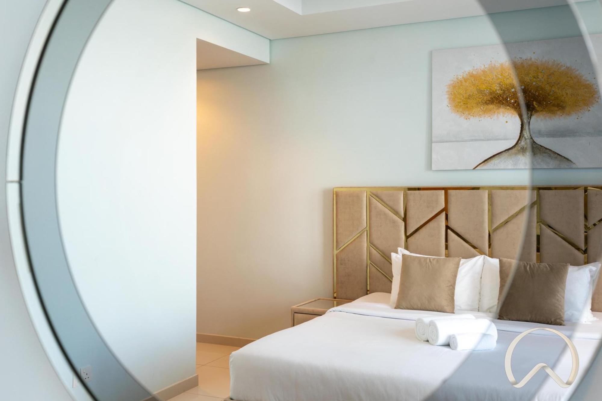 Oraya - Paramount Midtown Luxurious 2br With Sea View Apartment