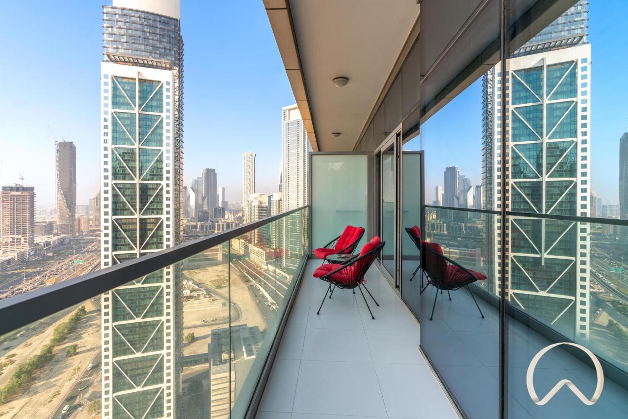 Oraya - Paramount Midtown Luxurious 2br With Sea View Apartment
