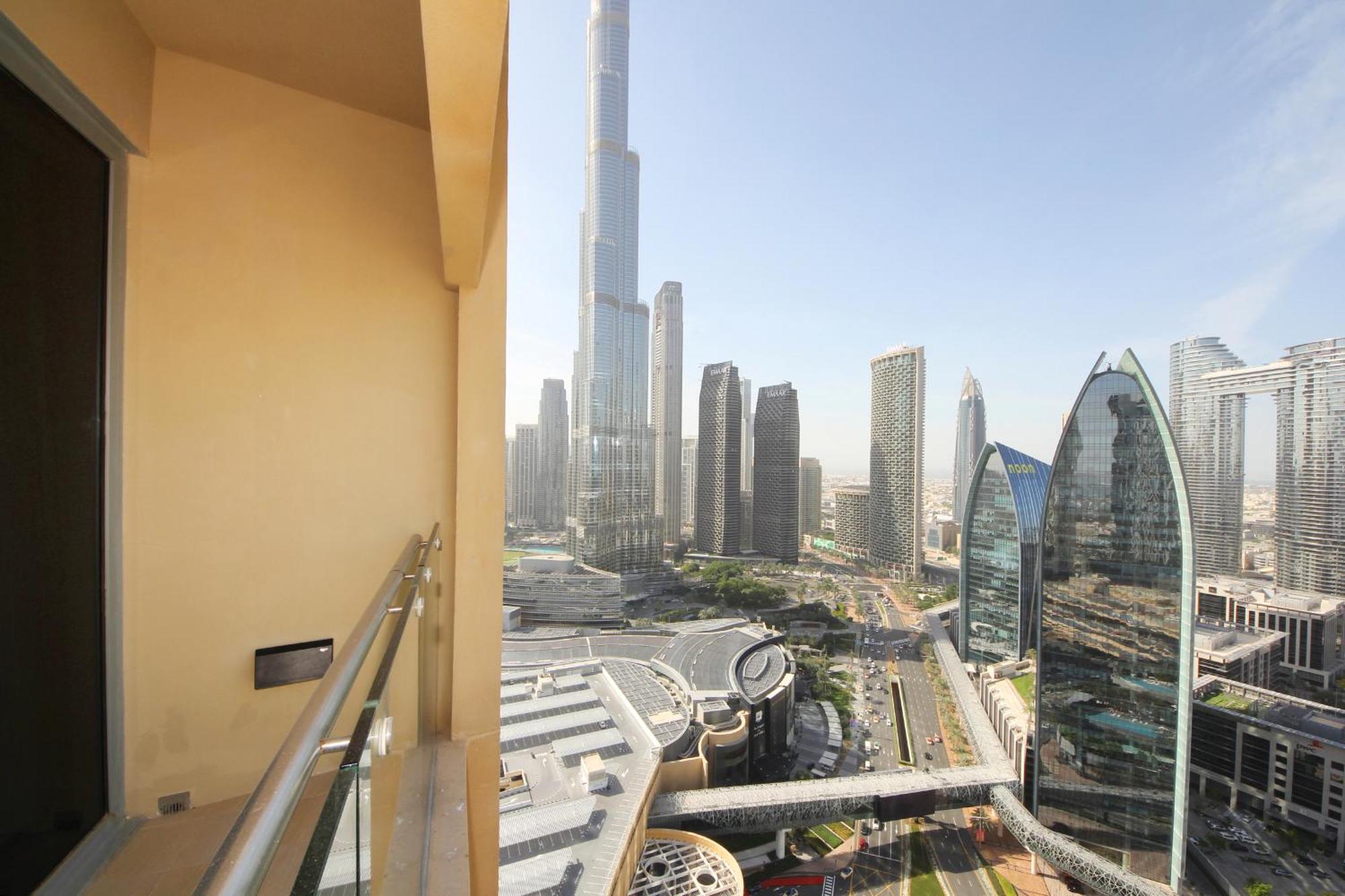 New Arabian -Address Emaar Fashion Avenue Dubai