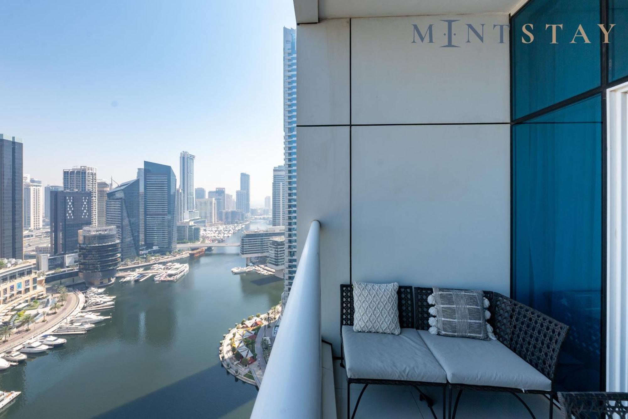 Continental Tower, Marina - Mint *