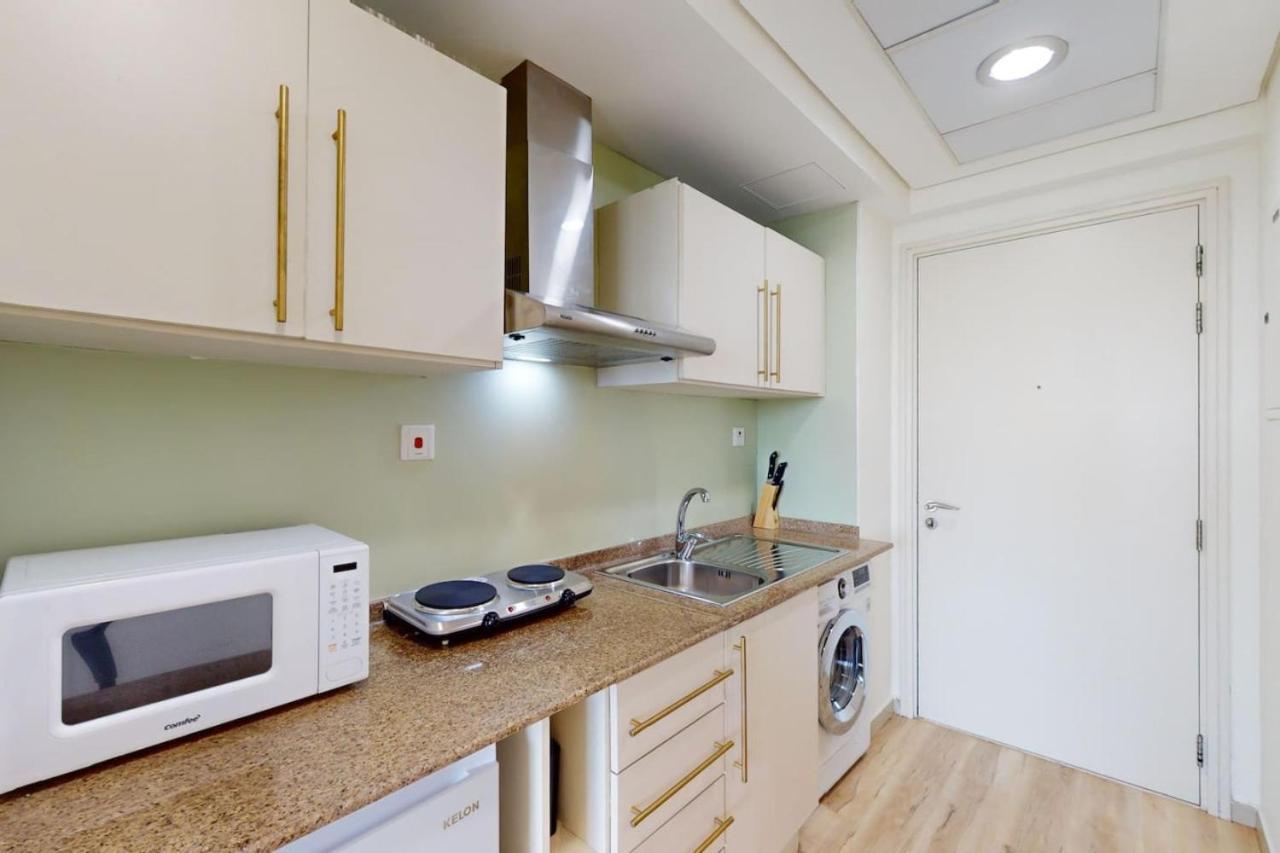 Goldcrest Views 2 - Elegant Apartment Dubai