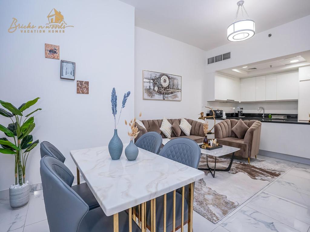 Modern High Floor Canal View1 Bhk *