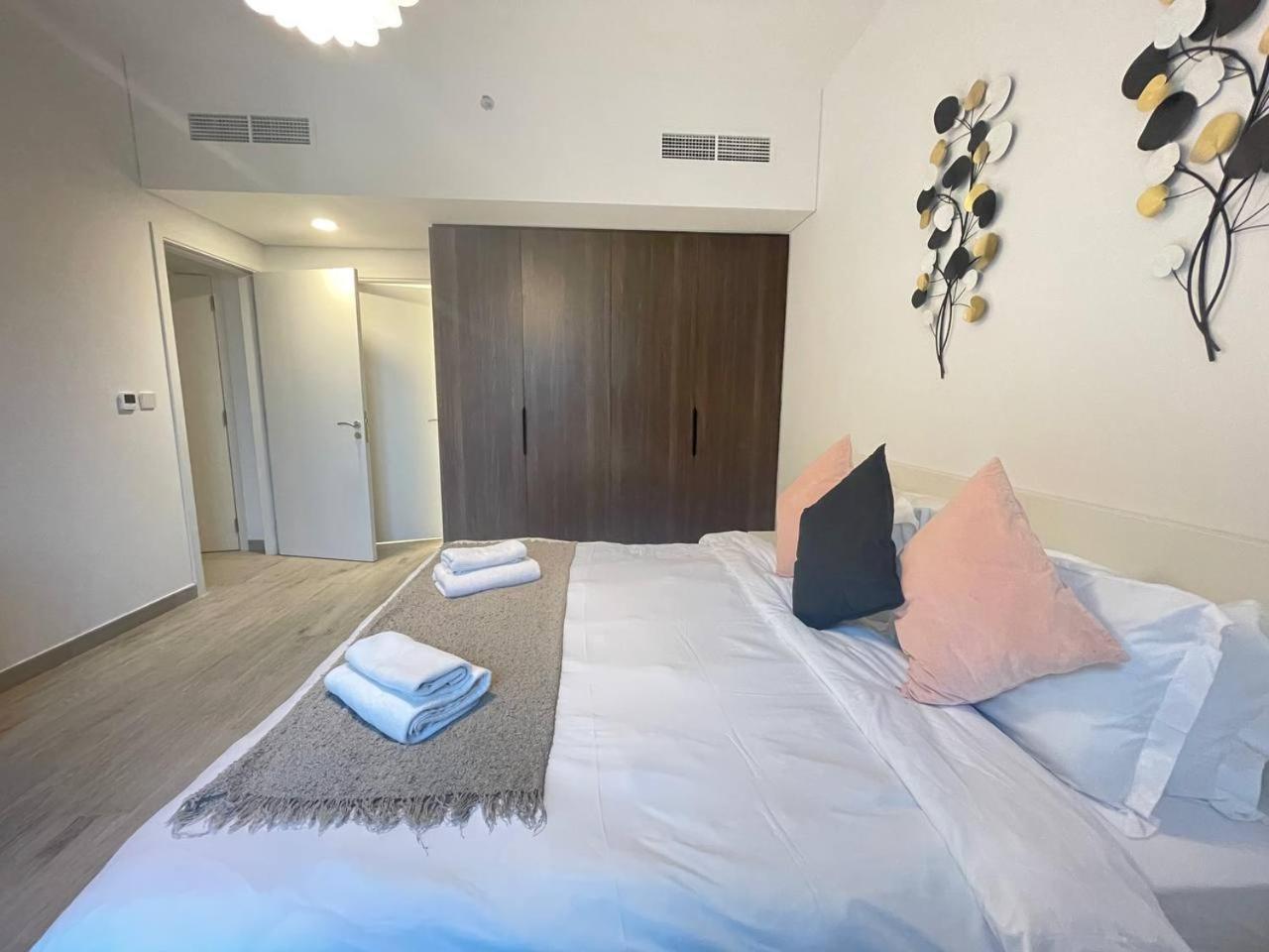 Apartment Luxe & Comfy Madinat Jumeirah - With Scenic Views - Pool Managed By Sunnyhomes *