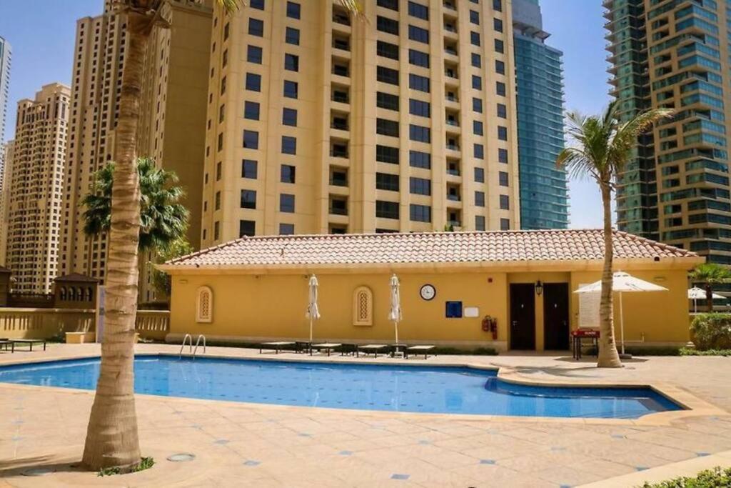 Prime Spacious With Vibrant Vibes In Jbr By Sweet Homes Apartment Dubai
