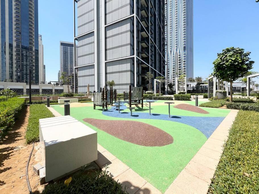 Stylish 1 Bedroom High Floor In Creek Edge * Dubai