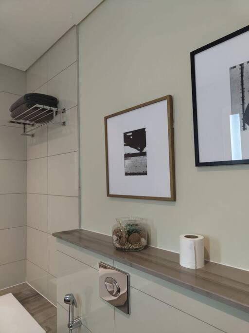 Apartment Stunning 2br Paramount