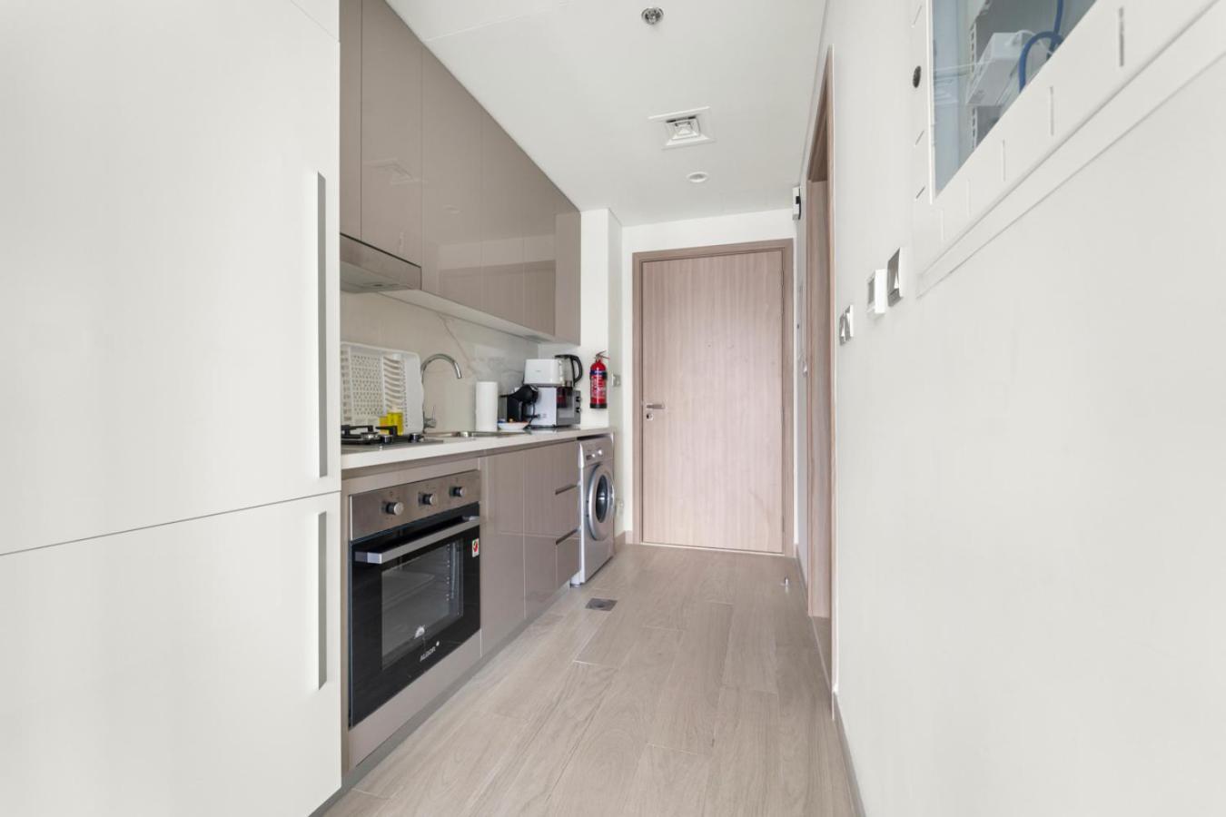 Stonetree - Fully Furnished - Brand New