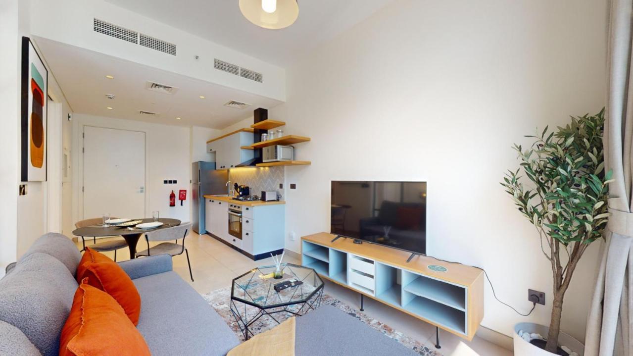 Socio Tower 2 - Neat One Bedroom Apartment