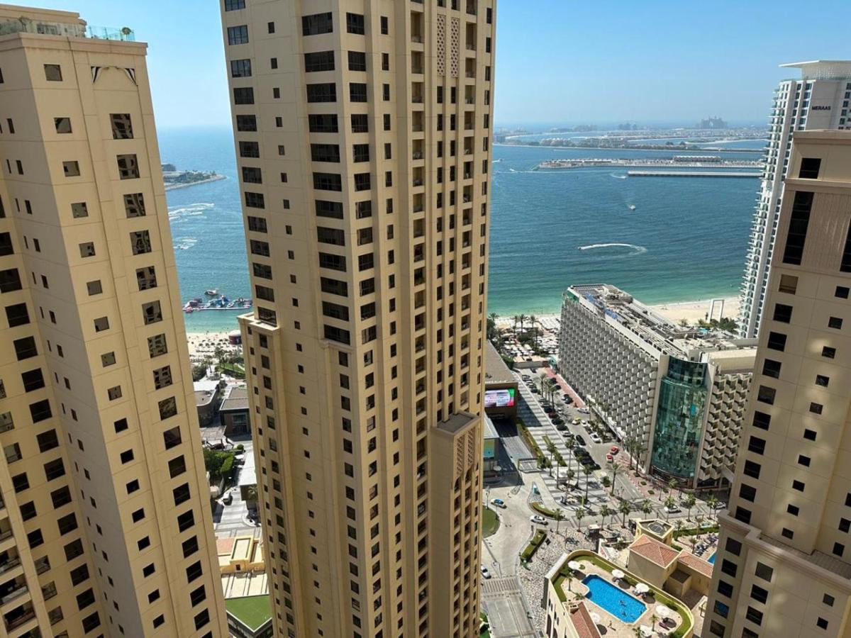 Rimal 1 - Exciting Two Bedroom Dubai