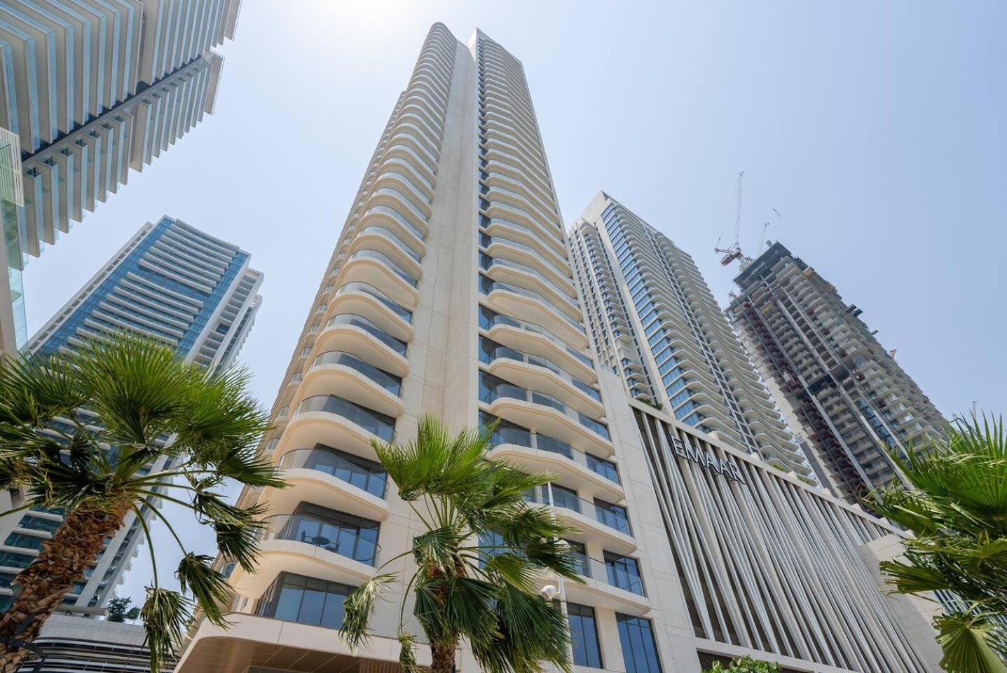 Apartment Offer! Private Access 1 Bedroom Apartment- Beachfront *
