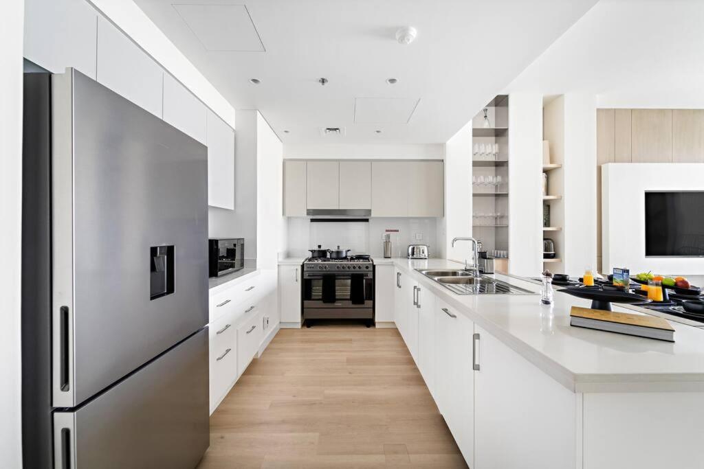Apartment First Class 3br Trendy Urban Hideaway Dubai